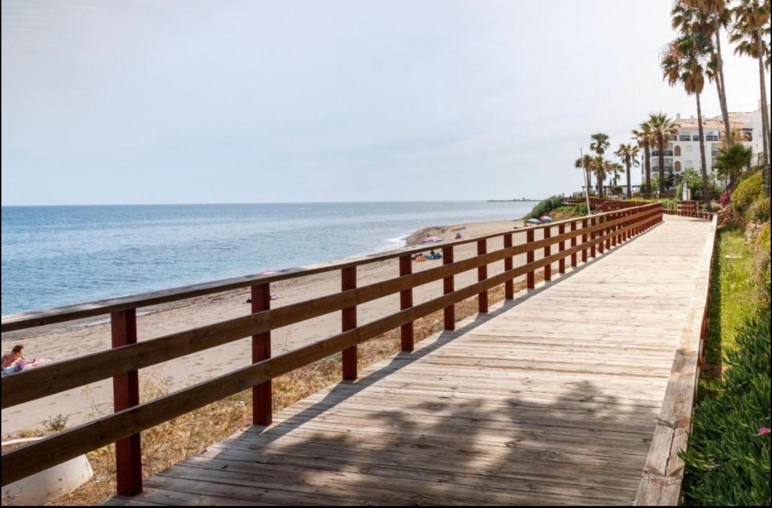 Residencial Algaida Appartement Sitio de Calahonda Buitenkant foto