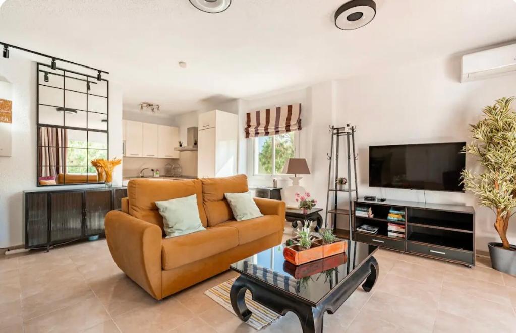 Residencial Algaida Appartement Sitio de Calahonda Buitenkant foto